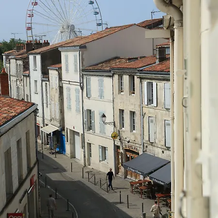 Le Bord'o Vieux Port Hotel 2*