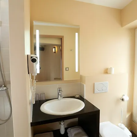 Hotel Le Bord'o Vieux Port La Rochelle (Charente-Maritime)