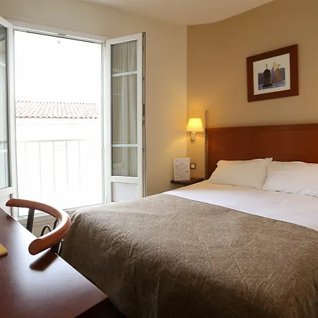 Hotel Le Bord'o Vieux Port 2*