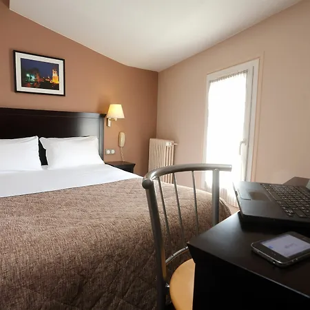 Le Bord'o Vieux Port Hotel