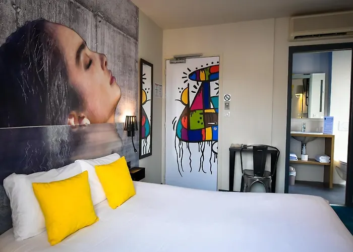 Le Bord'o Vieux Port Hotel 2*