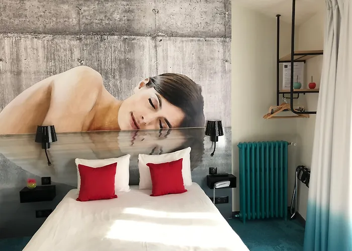 Le Bord'o Vieux Port Hotel