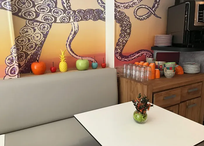 Hotel Le Bord'o Vieux Port La Rochelle (Charente-Maritime)