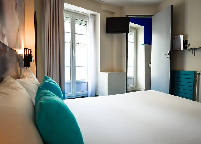 Le Bord'o Vieux Port Hotel 2*