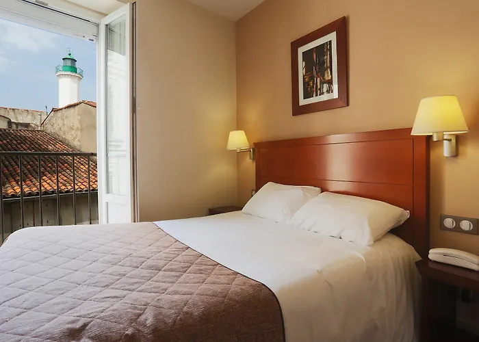 Le Bord'o Vieux Port Hotel 2*