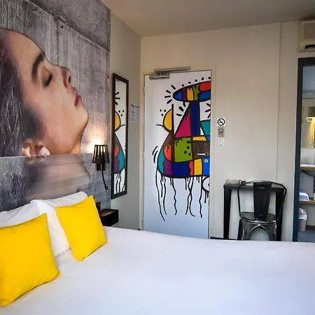 Le Bord'o Vieux Port 호텔 2*