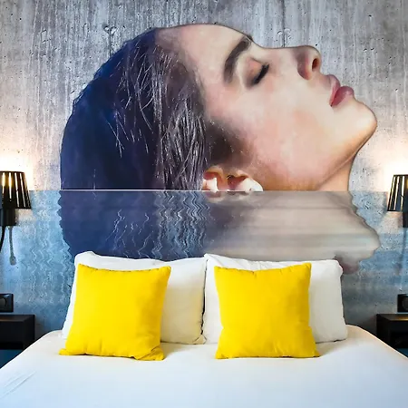 Hotel Le Bord'o Vieux Port 2*