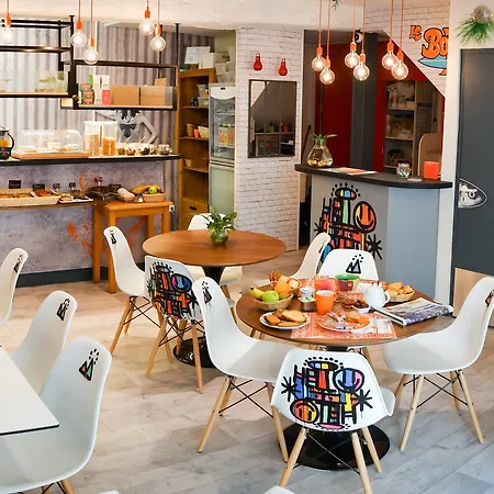 Le Bord'o Vieux Port 호텔 2*