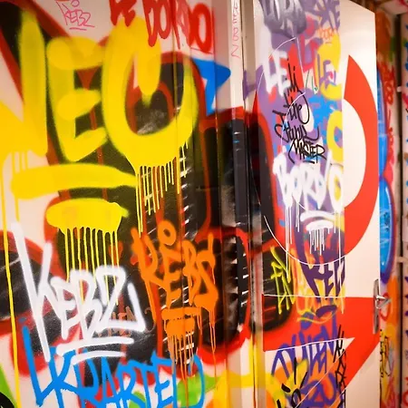 Le Bord'o Vieux Port 호텔 2*