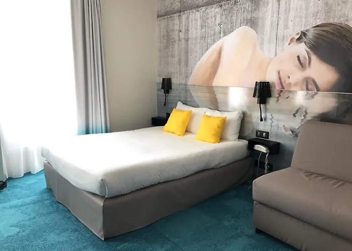 Hotel Le Bord'o Vieux Port La Rochelle (Charente-Maritime)